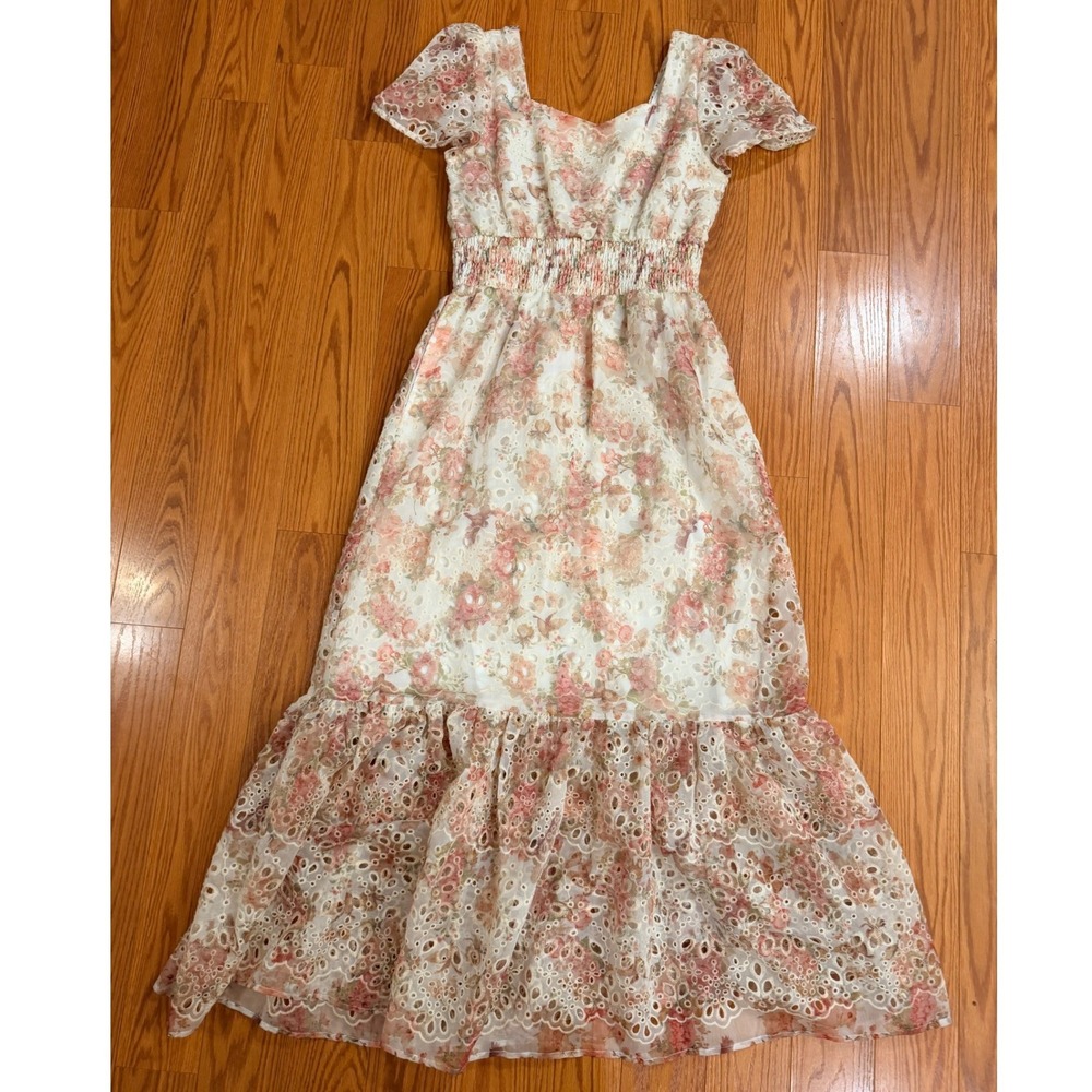 Solitaire Women Maxi Dress M Pink Floral Eyelet Smocked Cottagecore Boho